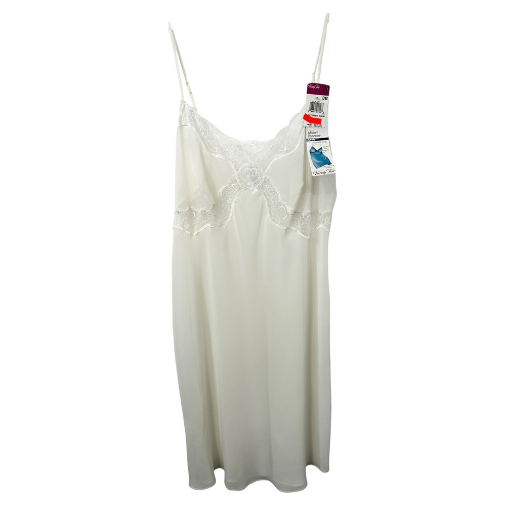 VTG Vanity Fair Modern Romance 36 Ivory Lace Slip Nightgown Sleepwear NWT 1808